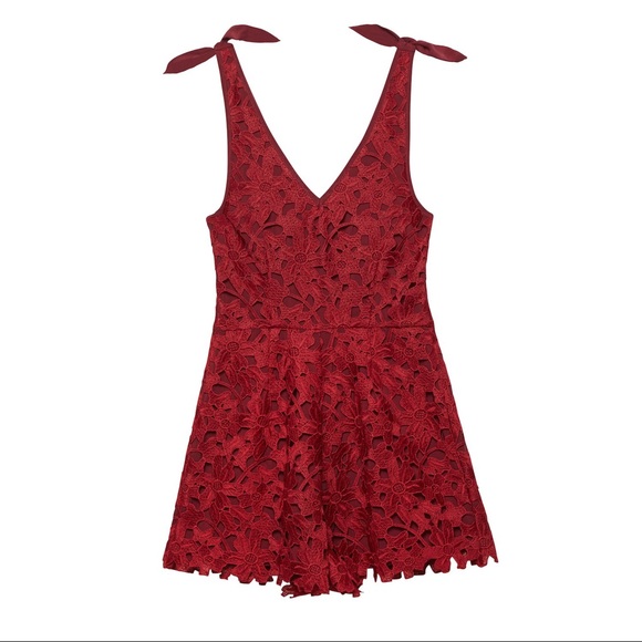 Kendall and Kylie Romper - Picture 2 of 3